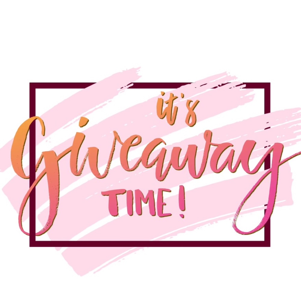 🎁 Giveaway Time 🎁 You'll get free shipping and a surprise gift.